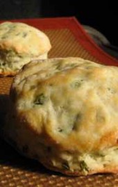 Baking for Breakfast: Low-Fat Chive & Pepper Biscuits