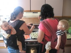 Read more about the article Parents Need To Eat, Too: Cooking Classes for New Parents, Starting Soon!