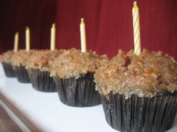 Read more about the article 5-year Blogaversary? 5-Cookbook Giveaway!