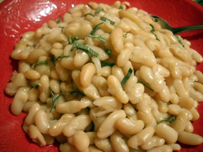 Read more about the article White Beans with Sage