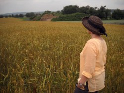 Read more about the article City Girl Visits Farm