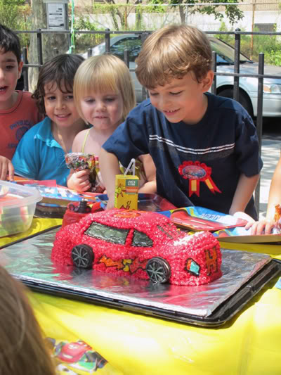 How to Make a Lightning McQueen Cake, Part I (Recipe: Chocolate Chip Cake)