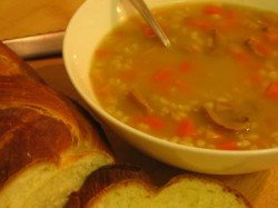 Read more about the article Mushroom Barley Soup