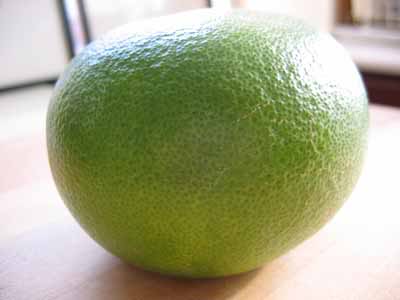The Tingly Fruit: Pomelo