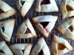Read more about the article How to Make Hamantaschen
