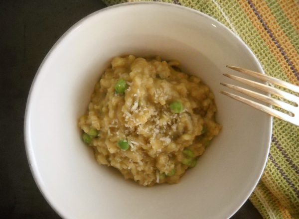 Slow Cooker Spinach, Peas & Pear Risotto: Recipe & Giveaway!